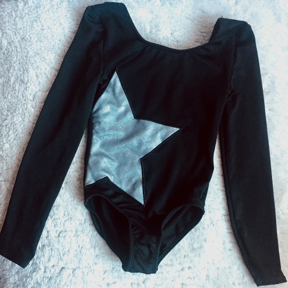 Black Leotard with Silver Star! Size 4/5 kids